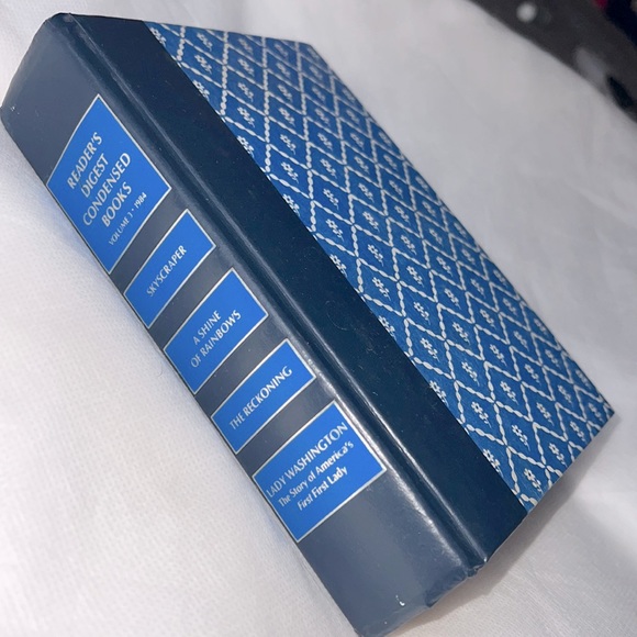 READERS DIGEST CONDENSED BOOKS VOLUME 3 1984 VINTAGE HARDCOVER WITH 4 STORIES - Picture 3 of 16